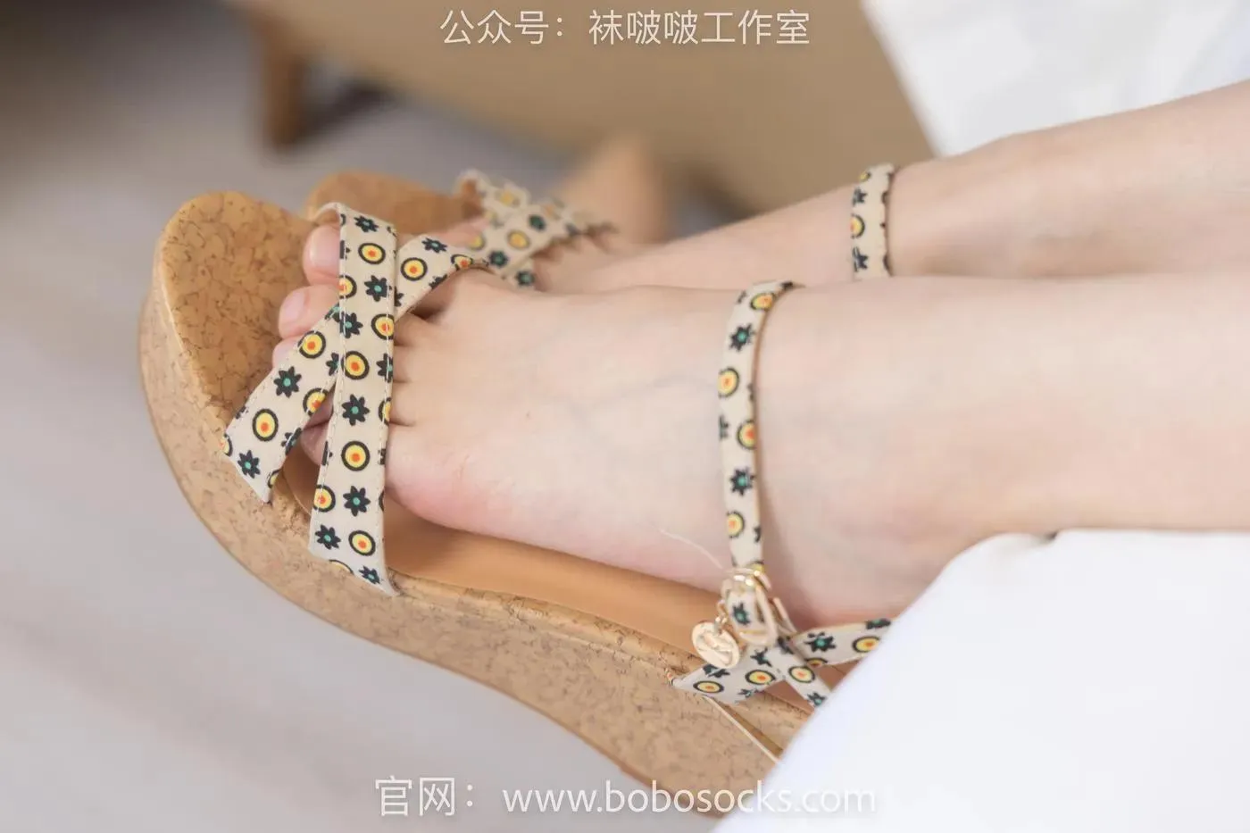 [BoBoSocks袜啵啵]NO.119 苏苏-高跟鞋、高跟凉鞋、肉丝、裸足 [138P]插图5